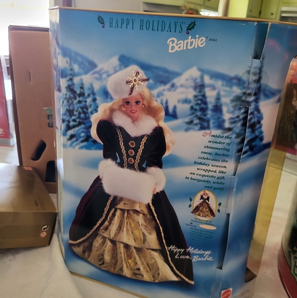 1996 Holiday Barbie Special Edition Happy Holidays Barbie Doll New in Box